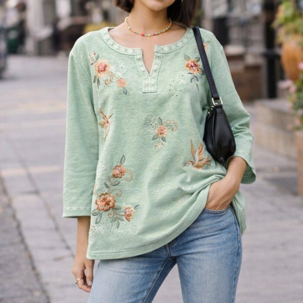 Alfred Dunner Embroidered Floral & Hummingbird Top – Size Medium | Cozy Classic - Picture 3 of 9